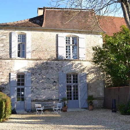 Le Petit Logis Bed & Breakfast Rouillac  Екстериор снимка